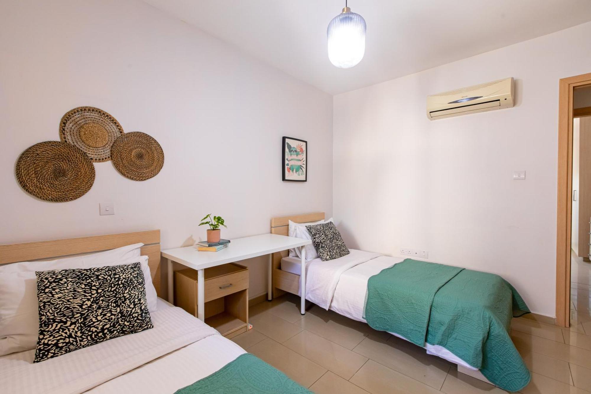 Tranquil Kyklades Bc6, Walk To Beach Paralimni Ngoại thất bức ảnh