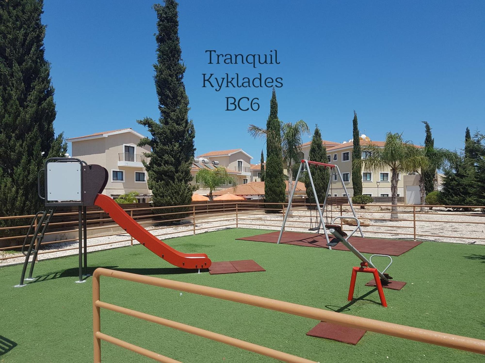 Tranquil Kyklades Bc6, Walk To Beach Paralimni Ngoại thất bức ảnh